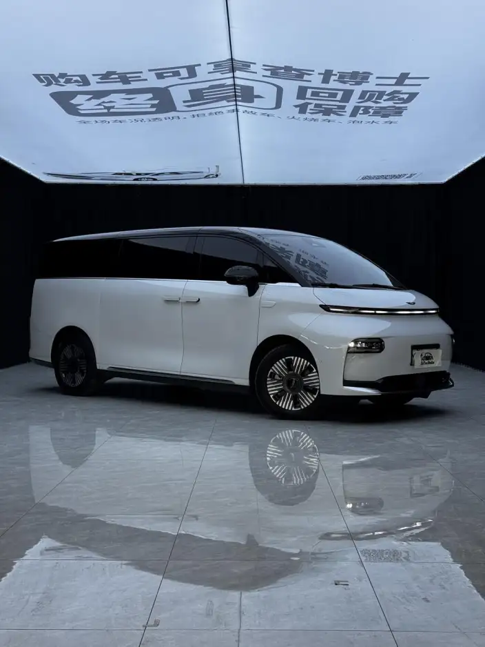 L EV C L380 2025 Model 570km 2WD Superior Edition