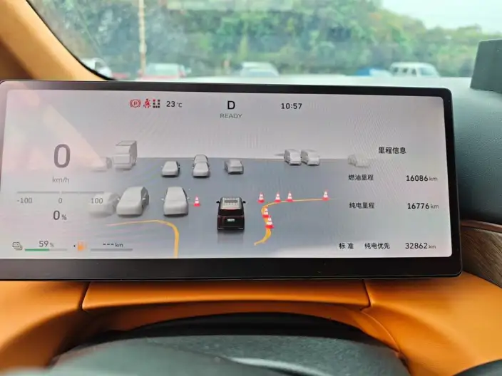 Wey Gaoshan P HEV 2025 Model 4WD Wey Gaoshan 8 – фото 10
