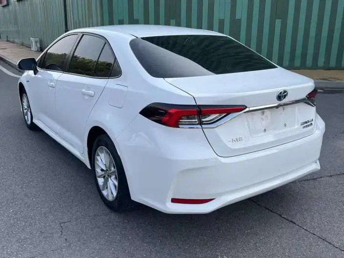 Toyota Corolla 2022 Model Hybrid 1.8L E-CVT Pioneer Edition – фото 4