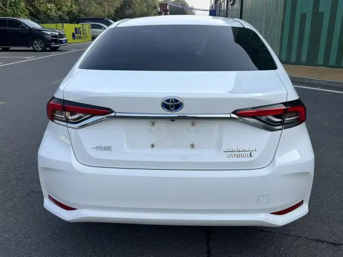 Toyota Corolla 2022 Model Hybrid 1.8L E-CVT Pioneer Edition – фото 5