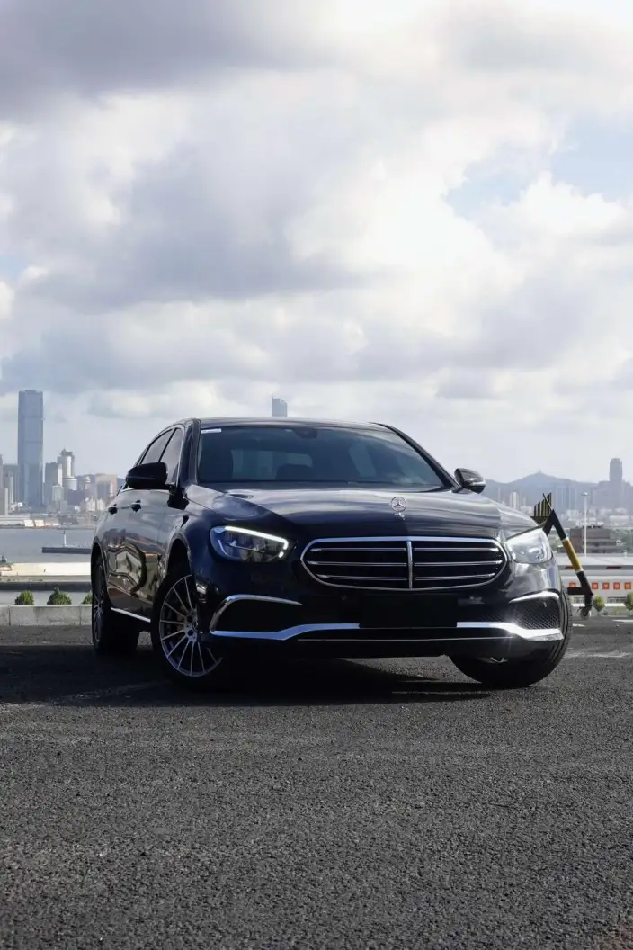 Mercedes-Benz E-Class 2022 Model Facelift E 260 L 4MATIC sedan – фото 2