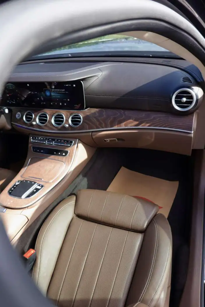 Mercedes-Benz E-Class 2022 Model Facelift E 260 L 4MATIC sedan – фото 6
