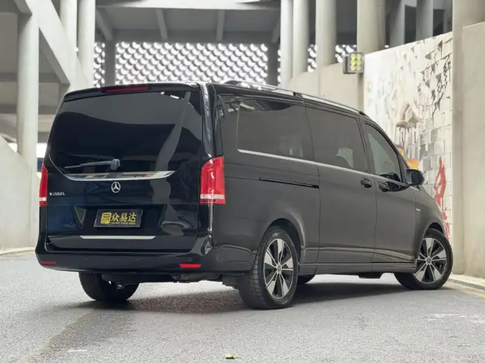 Mercedes-Benz V-Class 2022 Model V 260 L Long wheelbase Premium Edition – фото 5