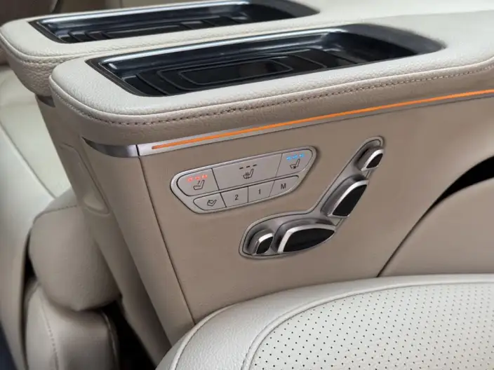Mercedes-Benz V-Class 2022 Model V 260 L Long wheelbase Premium Edition – фото 8