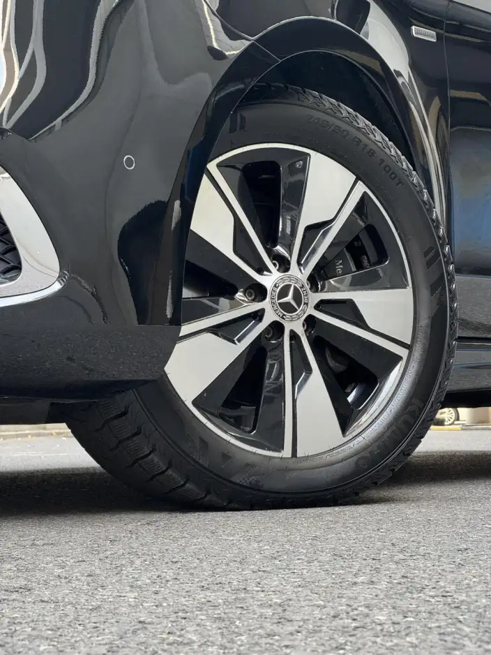 Mercedes-Benz V-Class 2022 Model V 260 L Long wheelbase Premium Edition – фото 9