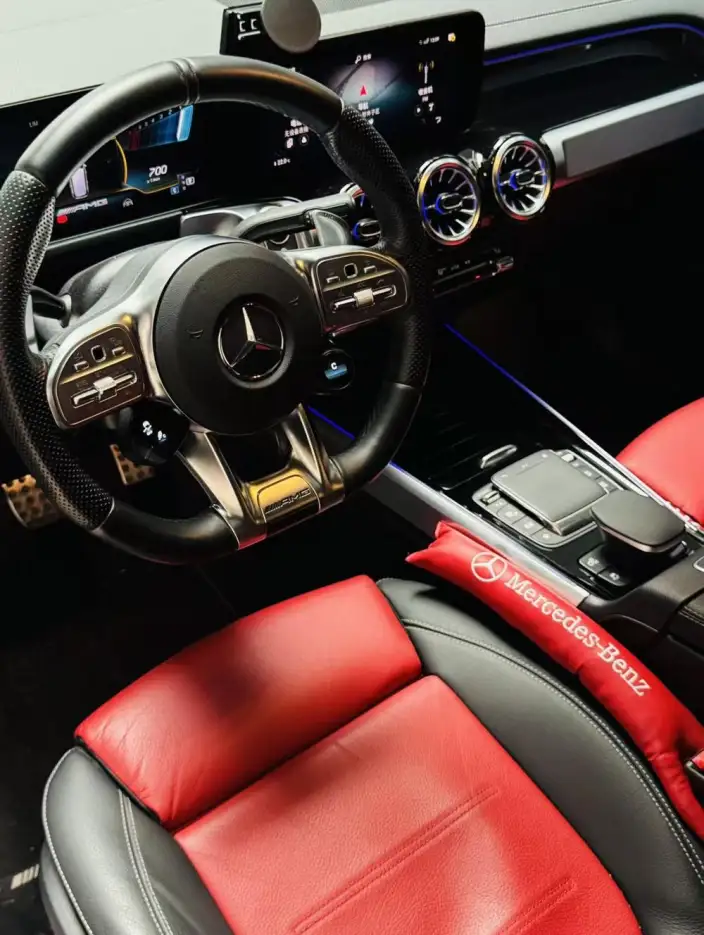 Mercedes-Benz GLB AMG 2023 Model AMG GLB 35 4MATIC – фото 8