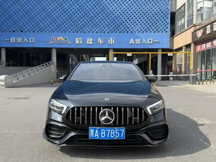Mercedes-Benz A-Class AMG Imported 2022 Model AMG A 35 4MATIC – фото 2