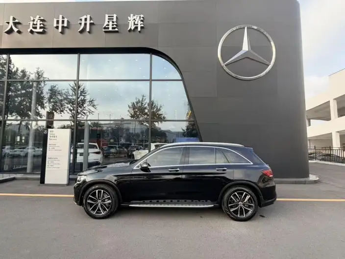 Mercedes-Benz GLC 2021 Model GLC 300 L 4MATIC Dynamic Model – фото 3