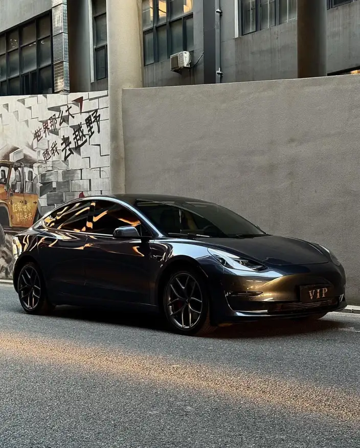 Model 3 2022 Model Performance High performance All-wheel drive version