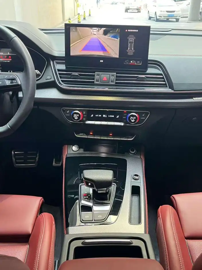 Audi Q5L 2025 Model 40TFSI Luxury Dynamic Model – фото 9