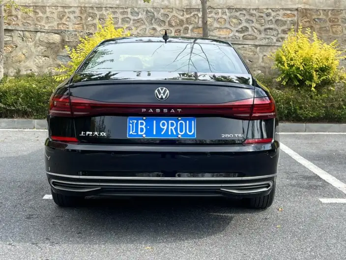 Volkswagen Passat 2023 Model Facelift 280TSI Business Edition – фото 5
