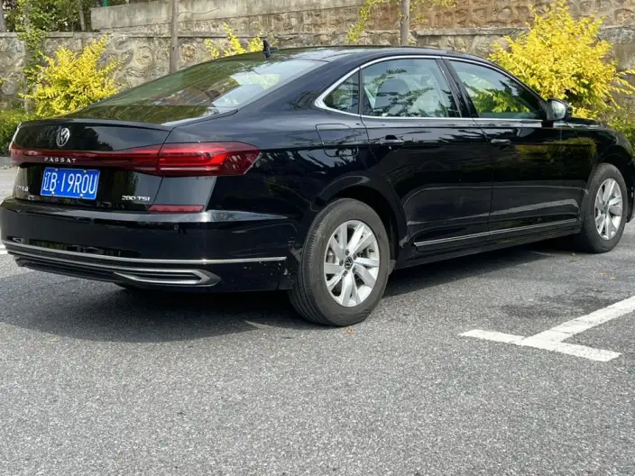 Volkswagen Passat 2023 Model Facelift 280TSI Business Edition – фото 6