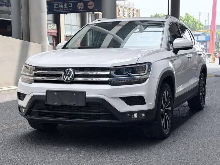 Volkswagen Tharu 2022 Model 280TSI 2WD Deluxe Edition