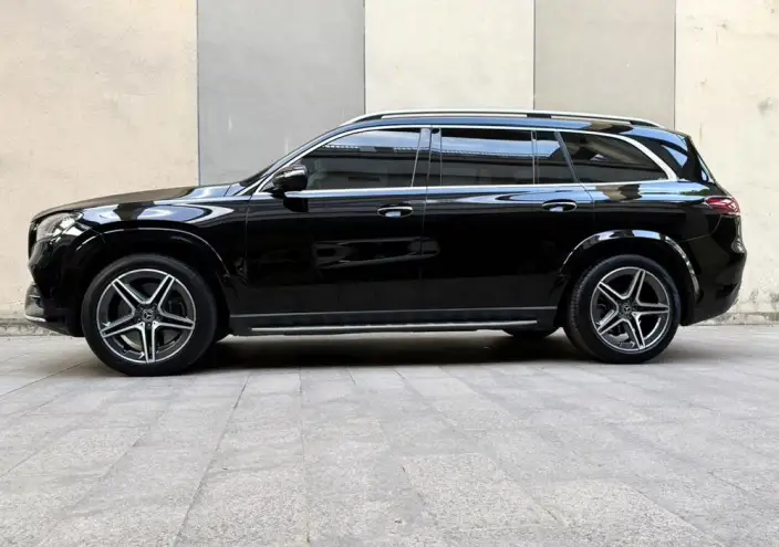 Mercedes-Benz GLS 2023 Model GLS 450 4MATIC Fashion Model – фото 4
