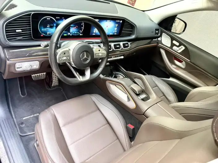 Mercedes-Benz GLS 2023 Model GLS 450 4MATIC Fashion Model – фото 10