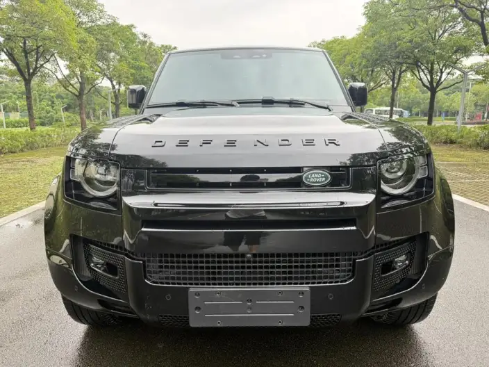 Land Rover Defender 2024 Model 110 3.0T P400 X-Dynamic HSE