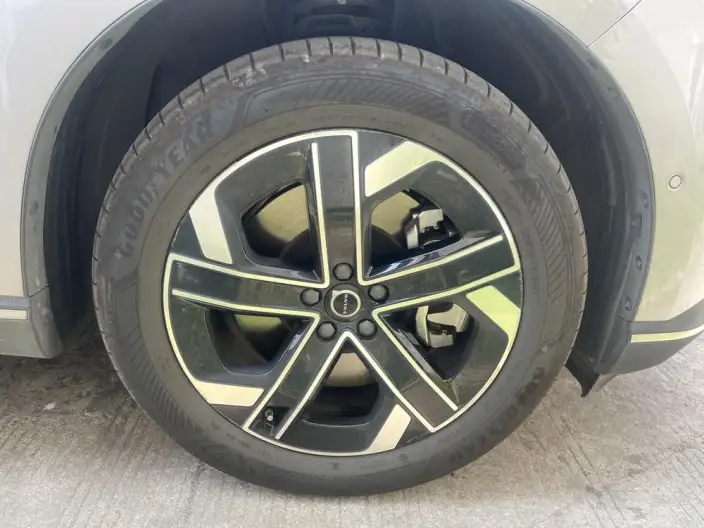 Volvo XC70 2026 Model 4WD Ultra-long Endurance Core – фото 5