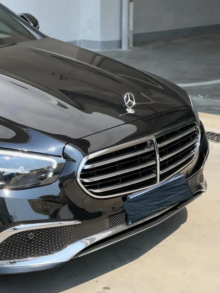 Mercedes-Benz E-Class 2023 Model E 260 L sedan – фото 7