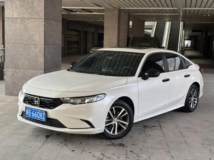 Model Ge 2023 Model 240TURBO CVT Leading version