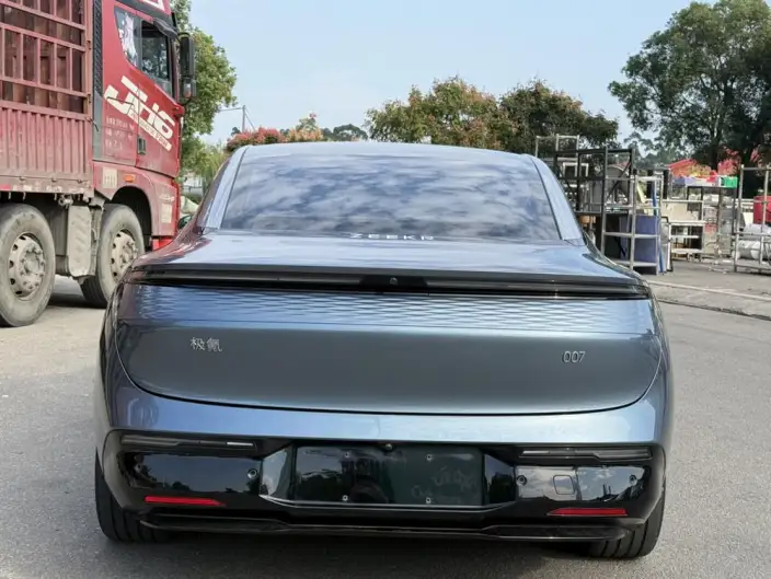ZEEKR 007 2024 Model 4WD Edition 100kWh