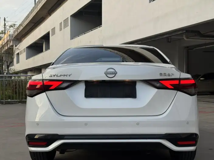 Nissan Sylphy 2023 Model 1.6L CVT Yuexiang Edition – фото 5