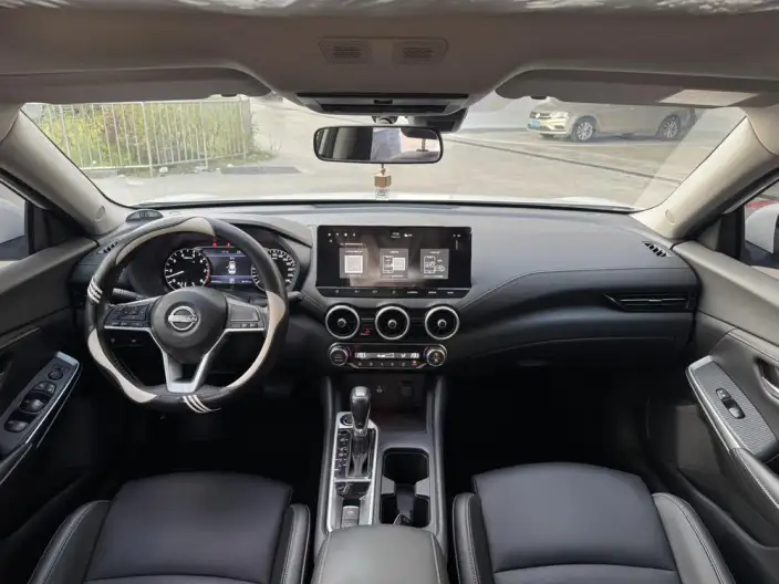 Nissan Sylphy 2023 Model 1.6L CVT Yuexiang Edition – фото 7