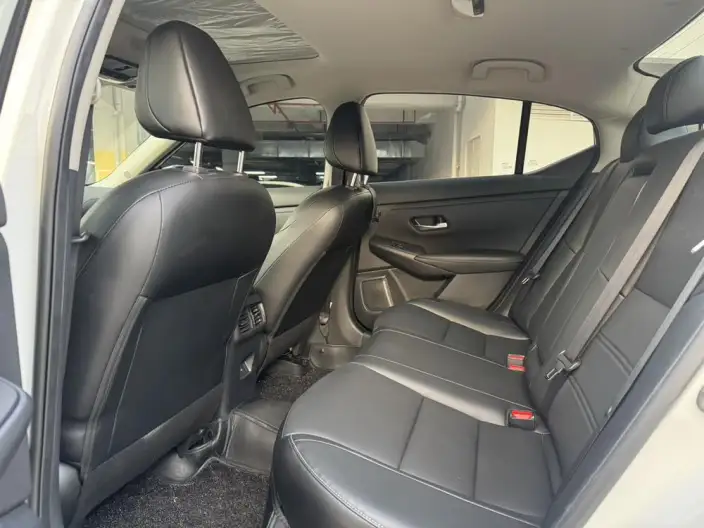 Nissan Sylphy 2023 Model 1.6L CVT Yuexiang Edition – фото 10