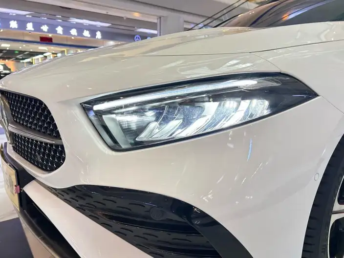 Mercedes-Benz A-class 2023 Model A 200 L Sports sedan Fashion Edition – фото 7