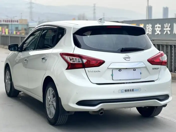Nissan Tiida 2021 Model 1.6L CVT Zhixing Edition