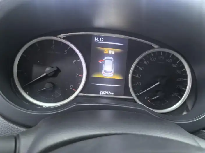 Nissan Tiida 2021 Model 1.6L CVT Zhixing Edition – фото 8