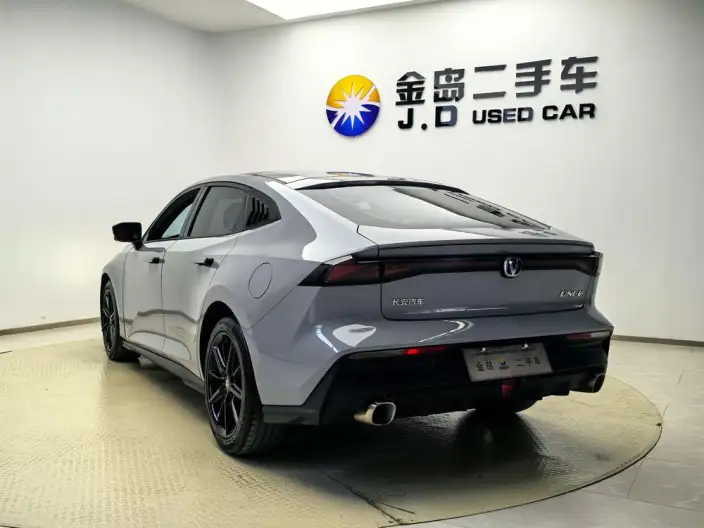 Changan UNI-V 2022 Model 1.5T Noble Model – фото 5