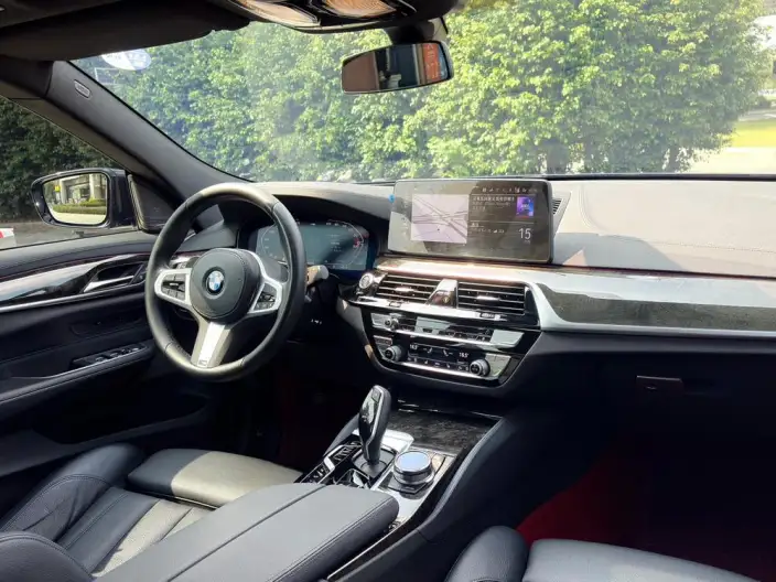BMW 6 Series GT 2021 Model 630i M Sports Set – фото 7
