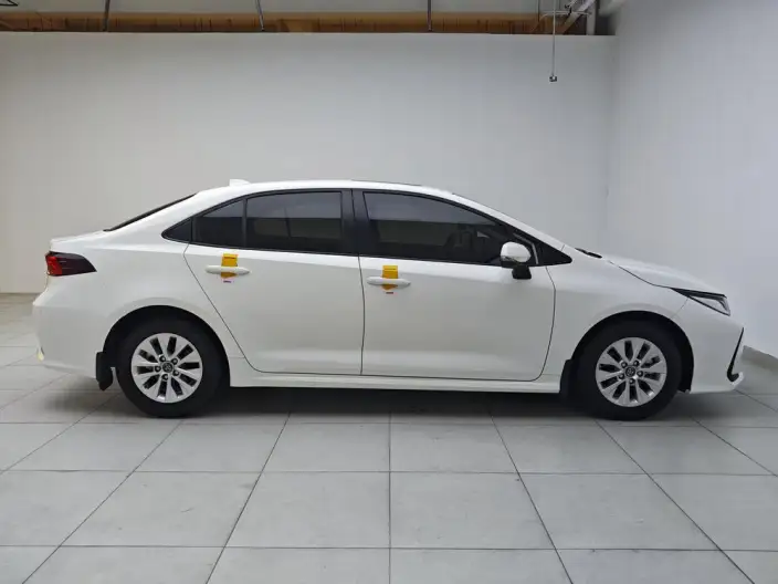 Toyota Corolla 2021 Model 1.5L CVT Elite Edition – фото 8