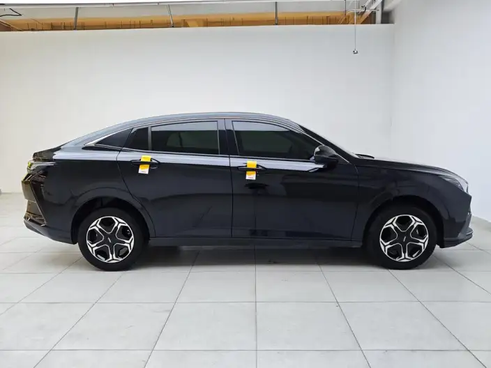 Yixuan 2026 Model 1.5L Automatic Luxury Model – фото 8