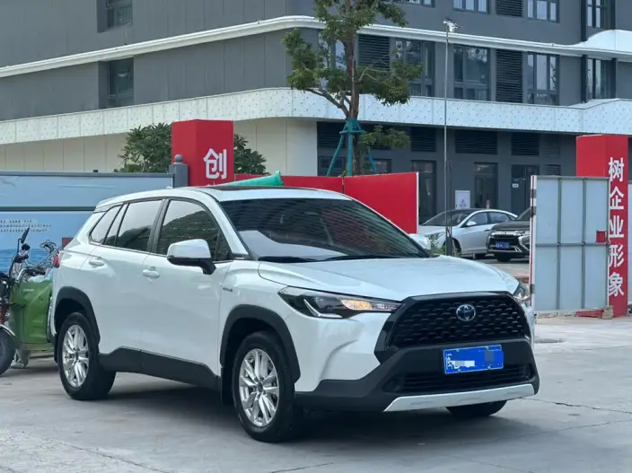 Toyota Corolla Cross 2023 Model 2.0L CVT Elite Edition – фото 3