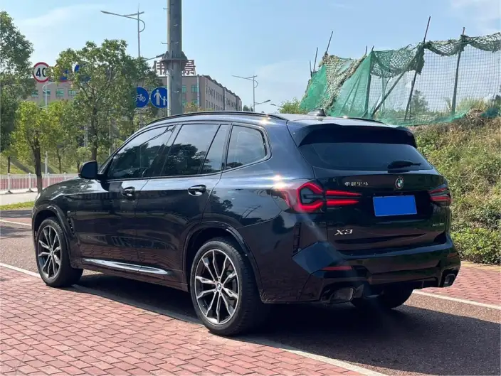 BMW X3 2023 Model xDrive30i Leading Model M Night Set – фото 4