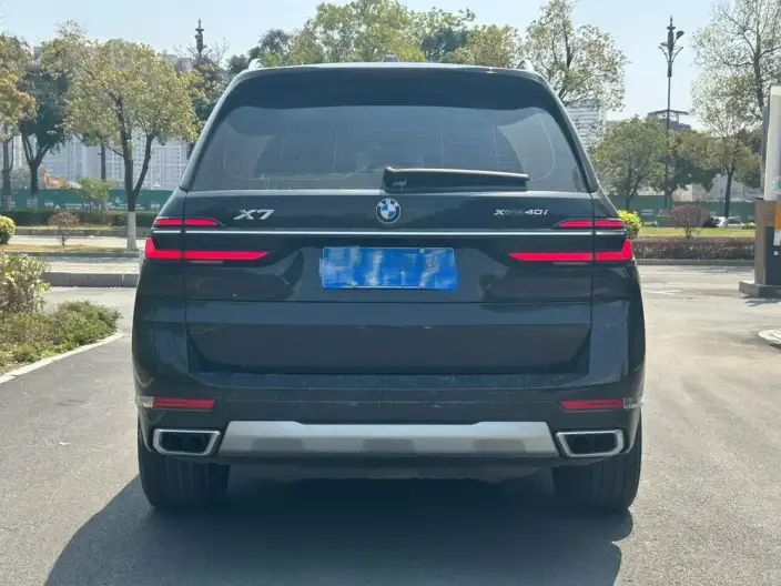BMW X7 2024 Model xDrive40i Leading Model Luxury Set 7 seat – фото 5
