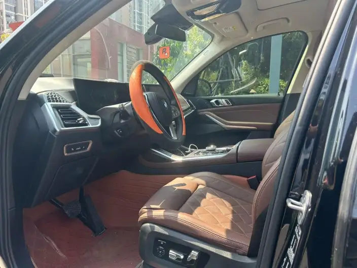 BMW X7 2024 Model xDrive40i Leading Model Luxury Set 7 seat – фото 8