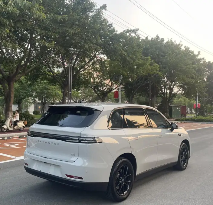 Leapmotor C10 2024 Model EV Edition 410 Comfort Edition – фото 7