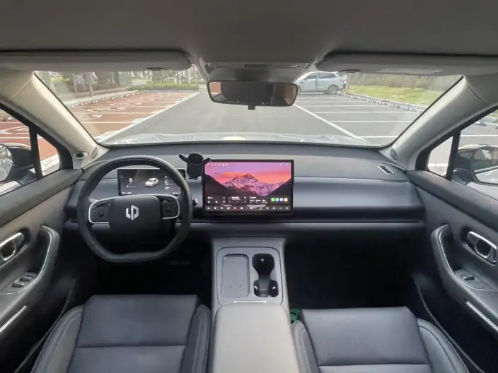 Leapmotor C10 2024 Model EV Edition 410 Comfort Edition – фото 9