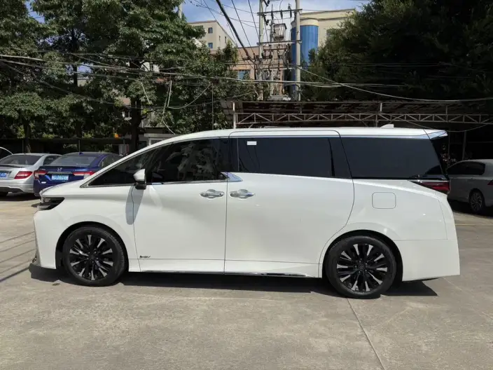 Vellfire 2023 Model Toyota Crown 2.5L Intelligent Hybrid 4WD Supreme Executive Edition – фото 4