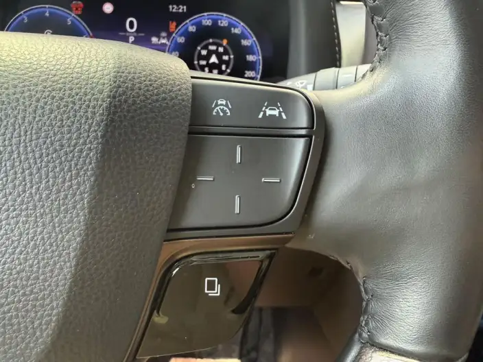 Vellfire 2023 Model Toyota Crown 2.5L Intelligent Hybrid 4WD Supreme Executive Edition – фото 8