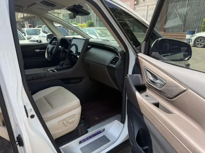 Vellfire 2023 Model Toyota Crown 2.5L Intelligent Hybrid 4WD Supreme Executive Edition – фото 10