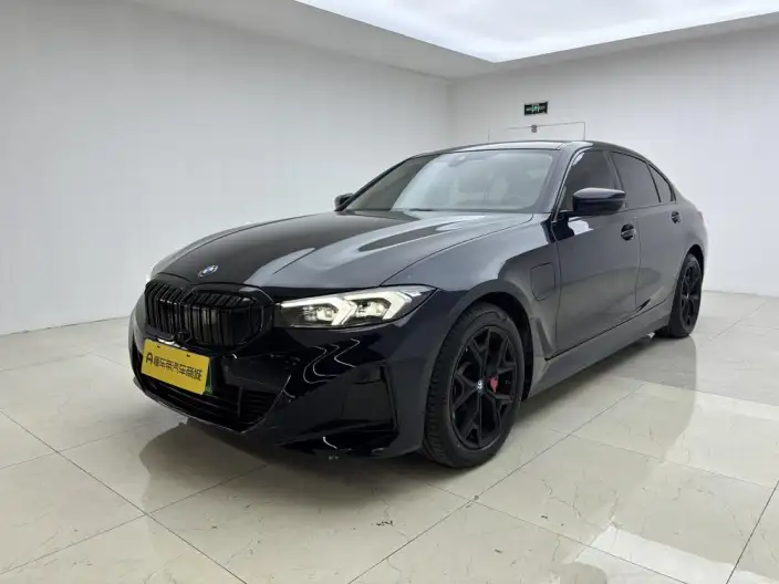BMW i3 2023 Model eDrive35L – фото 1