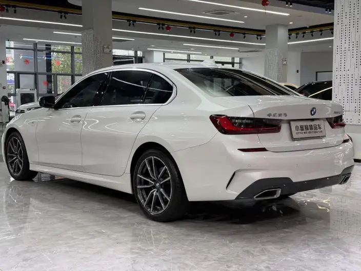 BMW 3 Series 2022 Model 325Li M Sports Set – фото 4