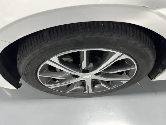 Geely Emgrand 2022 Model No. 4 Gen 1.5L CVT Flagship Model – фото 8