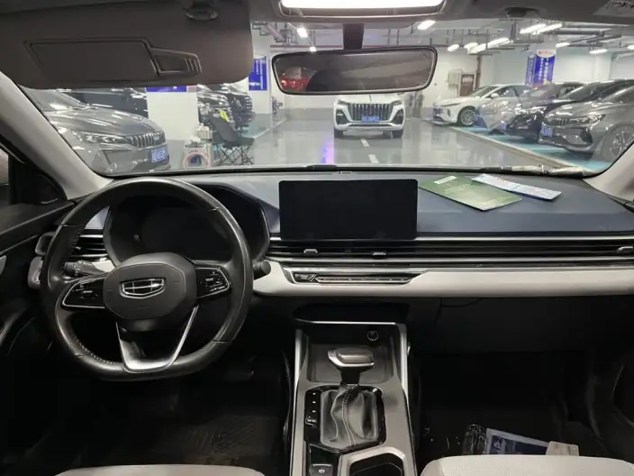 Geely Emgrand 2022 Model No. 4 Gen 1.5L CVT Flagship Model – фото 9