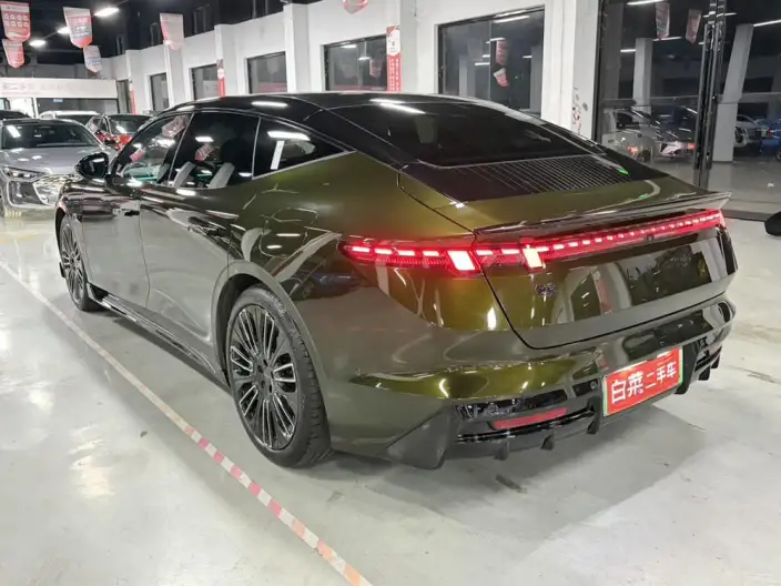 Lynk & Co 10 EM-P 2025 Model 240 4WD Ultra Sports Edition