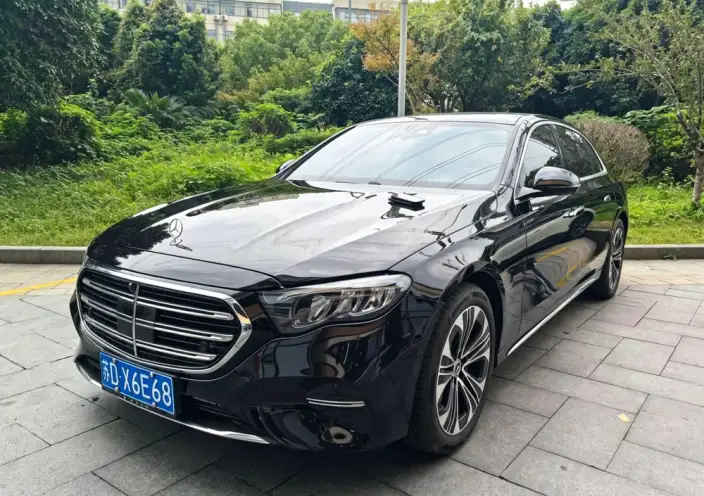 Mercedes-Benz E-Class 2026 Model E 300 L Luxury Model sedan – фото 1