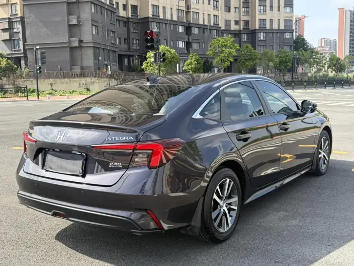 Model Ge 2022 Model 240TURBO CVT Technology Edition – фото 6